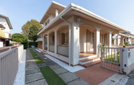 Location Maison à Viareggio 6 personnes