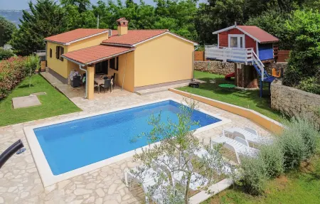 Location Maison à Krsan 6 personnes