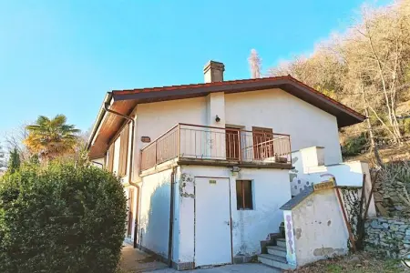 Location Maison à Colmegna 4 personnes