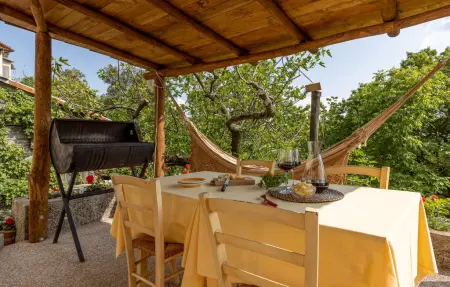 Location Maison à Macchino 6 personnes