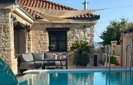 Location Maison à Kastel Stari 6 personnes