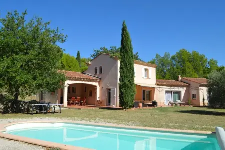 Location Maison à Montfort sur Argens 9 personnes