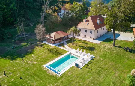 Location Maison à Samobor 13 personnes