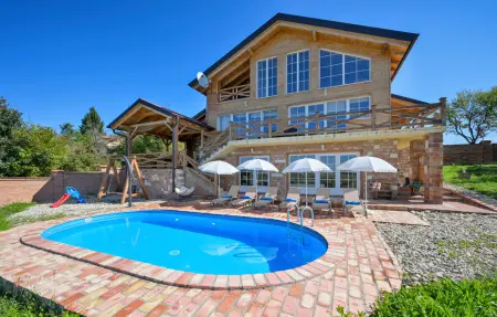 Location Maison à Jelenscak 8 personnes