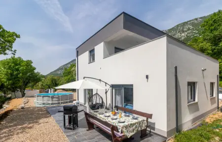 Location Maison à Drivenik 8 personnes