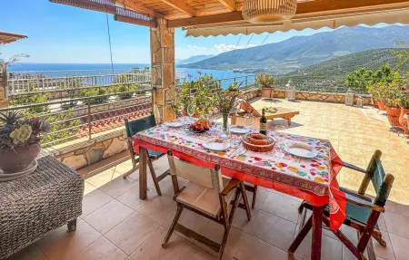 Location Maison à Xiropigado 9 personnes