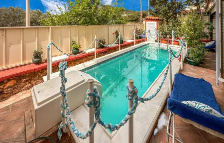 Location Maison à Koropi 6 personnes