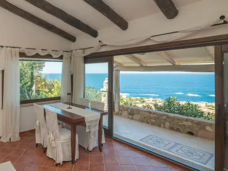 Location Maison à Costa Paradiso 6 personnes