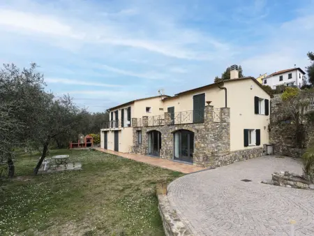 Location Villa à Imperia 4 personnes