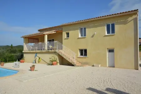 Location Villa à St. Laurent de Carnols 6 personnes