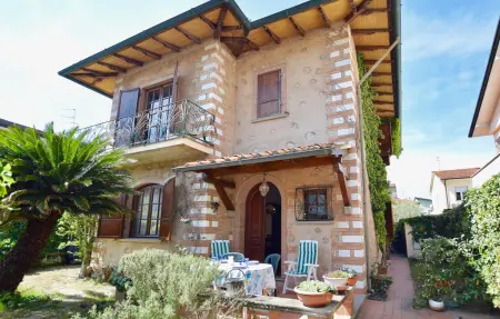 Location Maison à Viareggio 7 personnes