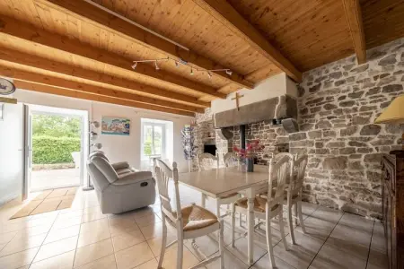 Location Maison à Saussey 5 personnes