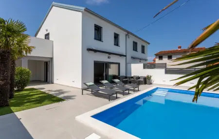 Location Maison à Njivice 4 personnes