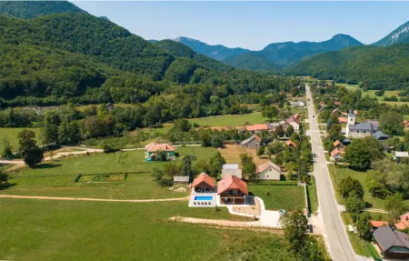 Location Maison à Brusane 10 personnes