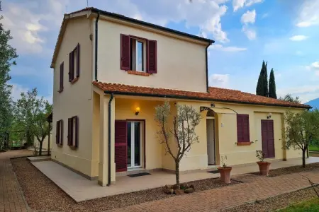 Location Maison à Piancastagnaio 24 personnes