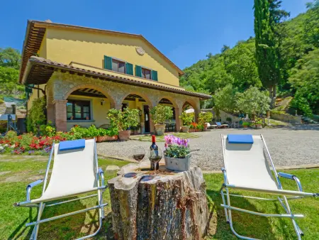 Location Gîte à Cortona 12 personnes