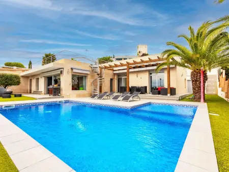 Location Villa à Lloret de Mar 8 personnes