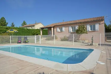 Location Villa à St Victor de Malcap 8 personnes