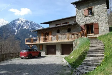 Location Chalet à Champagny en Vanoise 15 personnes