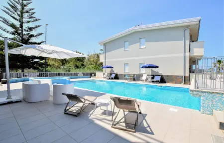 Location Maison à Nocera Terinese 6 personnes