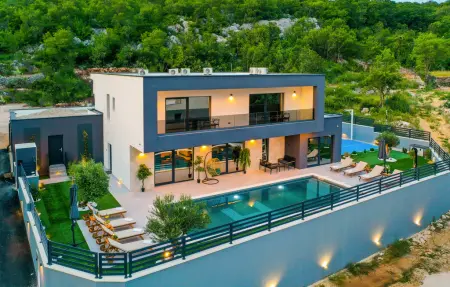 Location Maison à Zagvozd 8 personnes