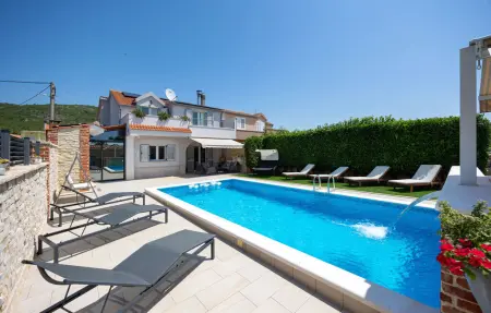 Location Maison à Sestanovac 10 personnes