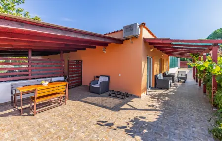 Location Maison à Pomer 4 personnes