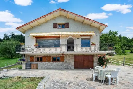 Location Maison à Saint Julien du Verdon 4 personnes