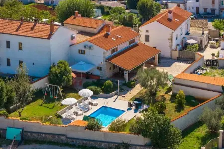 Location Maison à Segotici 10 personnes