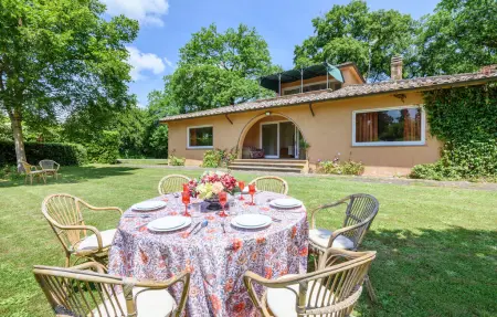 Location Maison à Sutri 8 personnes