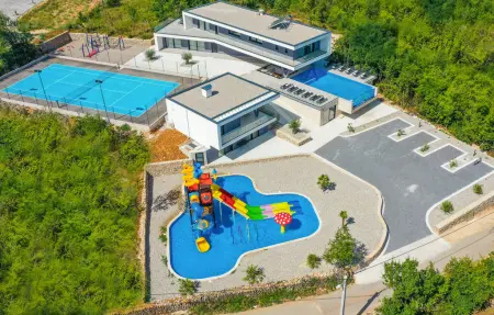 Location Maison à Grubine 20 personnes