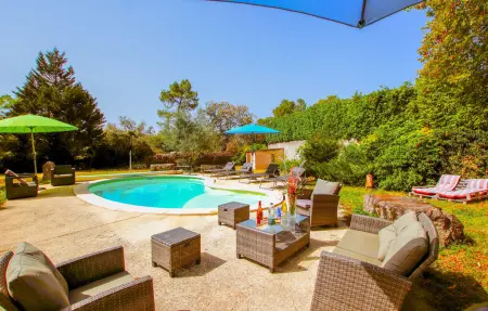 Location Maison à Aubenas 14 personnes