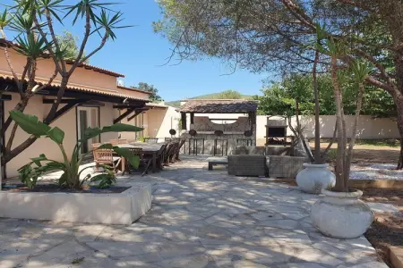 Location Villa à La Crau 10 personnes