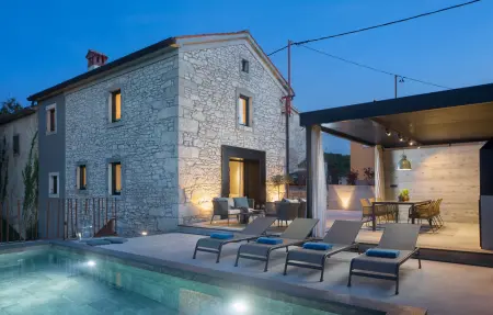 Location Maison à Labin 5 personnes