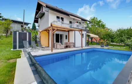 Location Maison à Stubicke Toplice 7 personnes