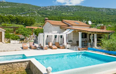 Location Maison à Kastel Luksic 8 personnes