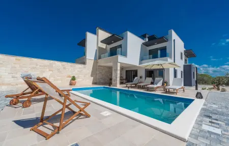 Location Maison à Sukosan 10 personnes