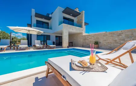 Location Maison à Sukosan 10 personnes