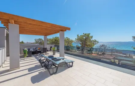 Location Maison à Vir 8 personnes