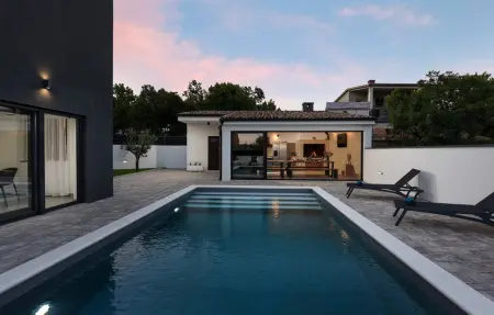 Location Maison à Maslenica 8 personnes