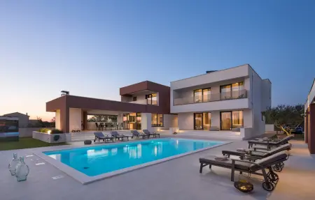 Location Maison à Benkovac 12 personnes