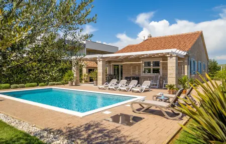 Location Maison à Sukosan 8 personnes