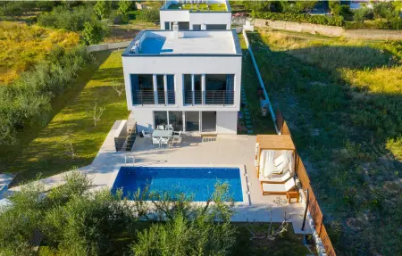 Location Maison à Kastel Novi 10 personnes