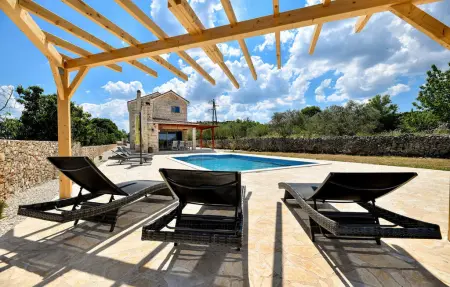 Location Maison à Debeljak 8 personnes