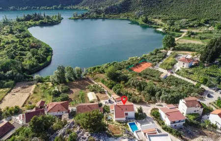 Location Maison à Ploce 7 personnes