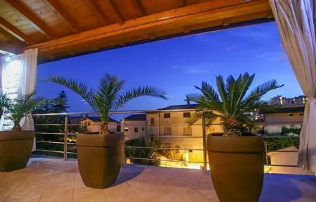 Location Maison à Pula 14 personnes