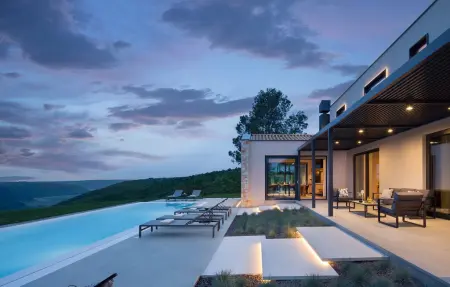 Location Maison à Labin 8 personnes