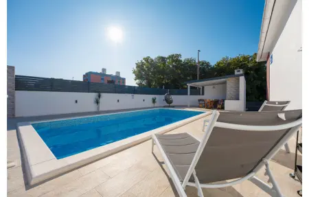 Location Maison à Biograd na Moru 8 personnes