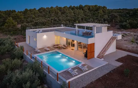 Location Maison à Otok Babac 8 personnes