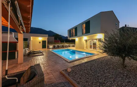 Location Maison à Sestanovac 6 personnes